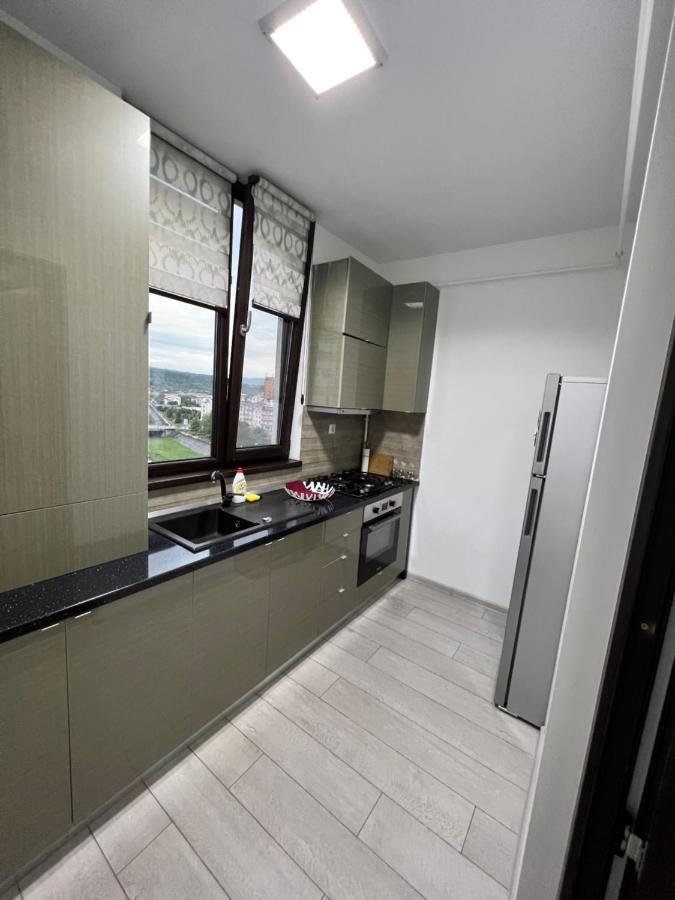 Ferienwohnung The Bliss Râmnicu Vâlcea Exterior foto