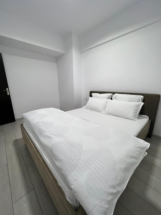 Ferienwohnung The Bliss Râmnicu Vâlcea Exterior foto