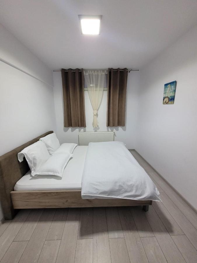 Ferienwohnung The Bliss Râmnicu Vâlcea Exterior foto